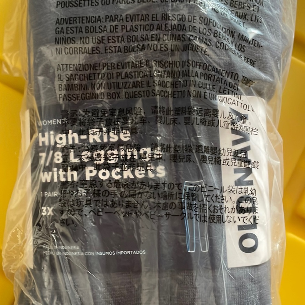 Side pocket cotton leggings